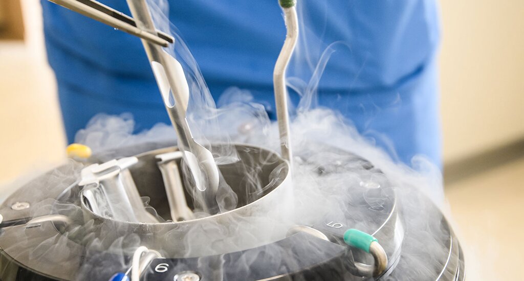 北京代孕公司：让母爱的光芒照进人生的黑夜